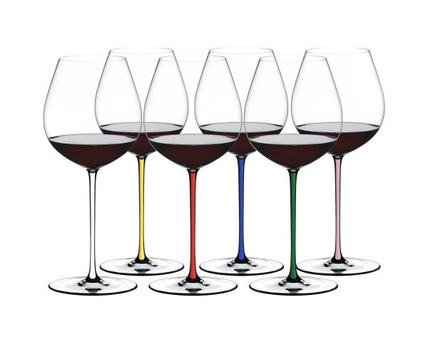 Riedel Fatto A Mano Old World Pinot Noir (Set of 6) are functional, durable and elegant crystal wine glasses and are perfect for wine tasting parties, family get-togethers, soirees, or just about any occasion where you can impress your guests - 7900 07P Online Hot Sale