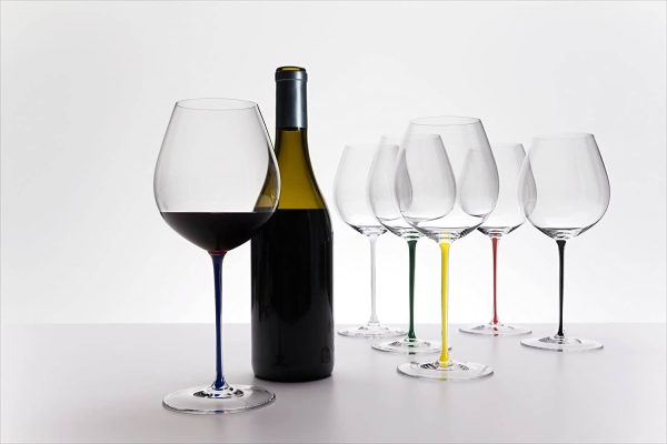 Riedel Fatto A Mano Old World Pinot Noir (Set of 6) are functional, durable and elegant crystal wine glasses and are perfect for wine tasting parties, family get-togethers, soirees, or just about any occasion where you can impress your guests - 7900 07P Online Hot Sale